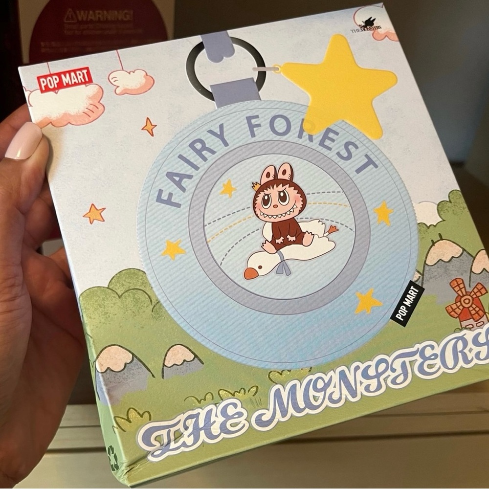 POP MART The Monsters Labubu Forest Fairy Tale Bucket Hat Mini Bag